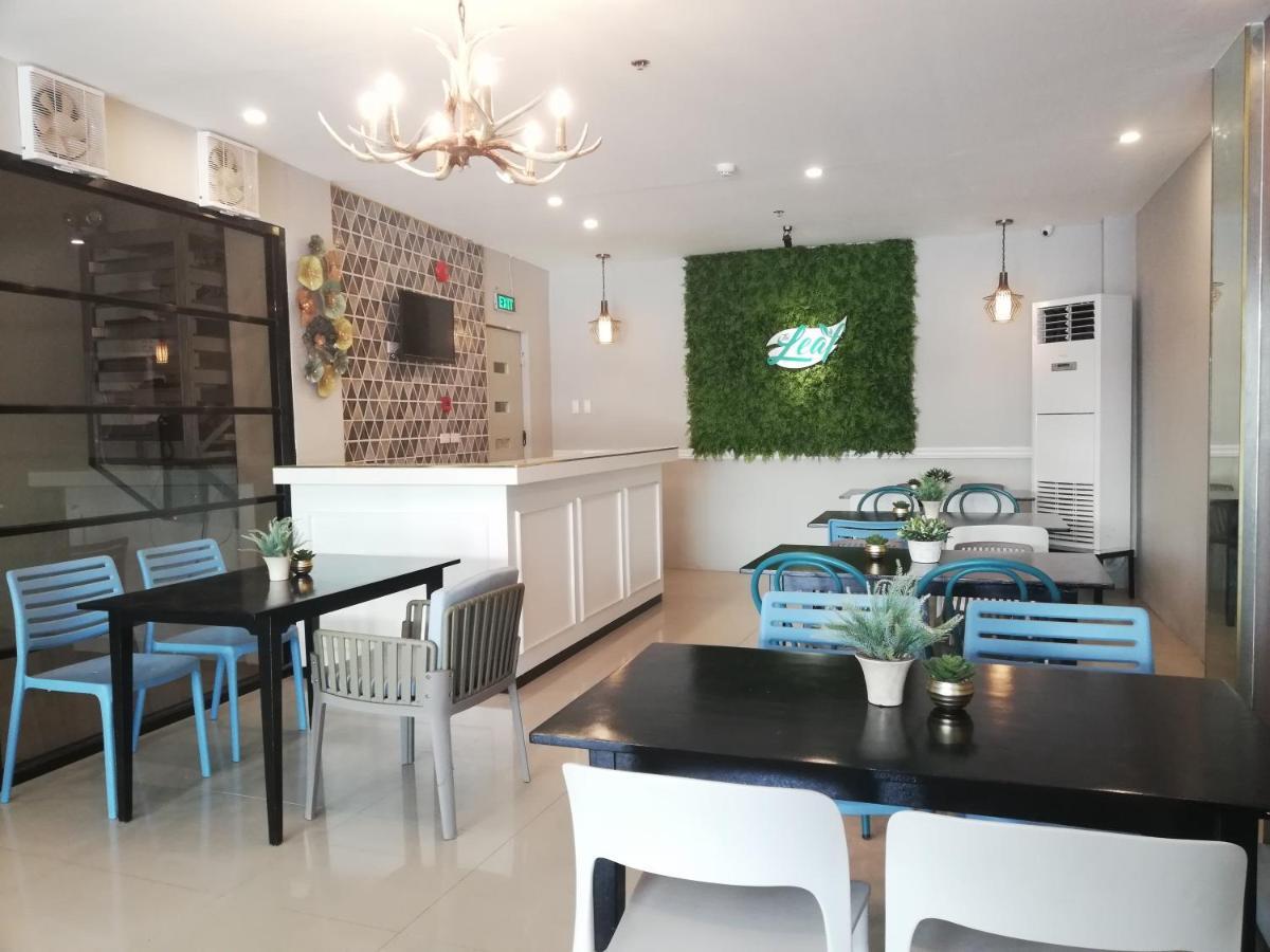 אילוילו Eon Centennial Express Hotel מראה חיצוני תמונה